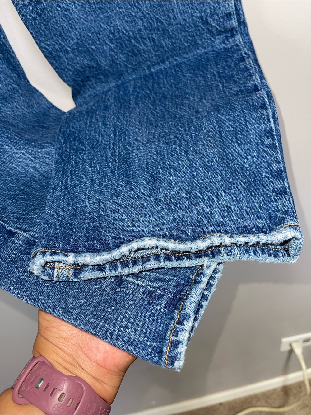 Abercrombie & Fitch 90s Straight Ultra High Rise Short Length - Picture 4 of 4